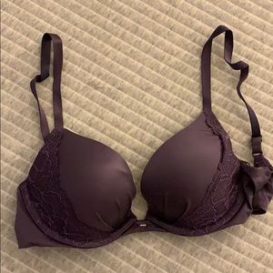 Victoria Secret Fabulous Plunge Bra 32C